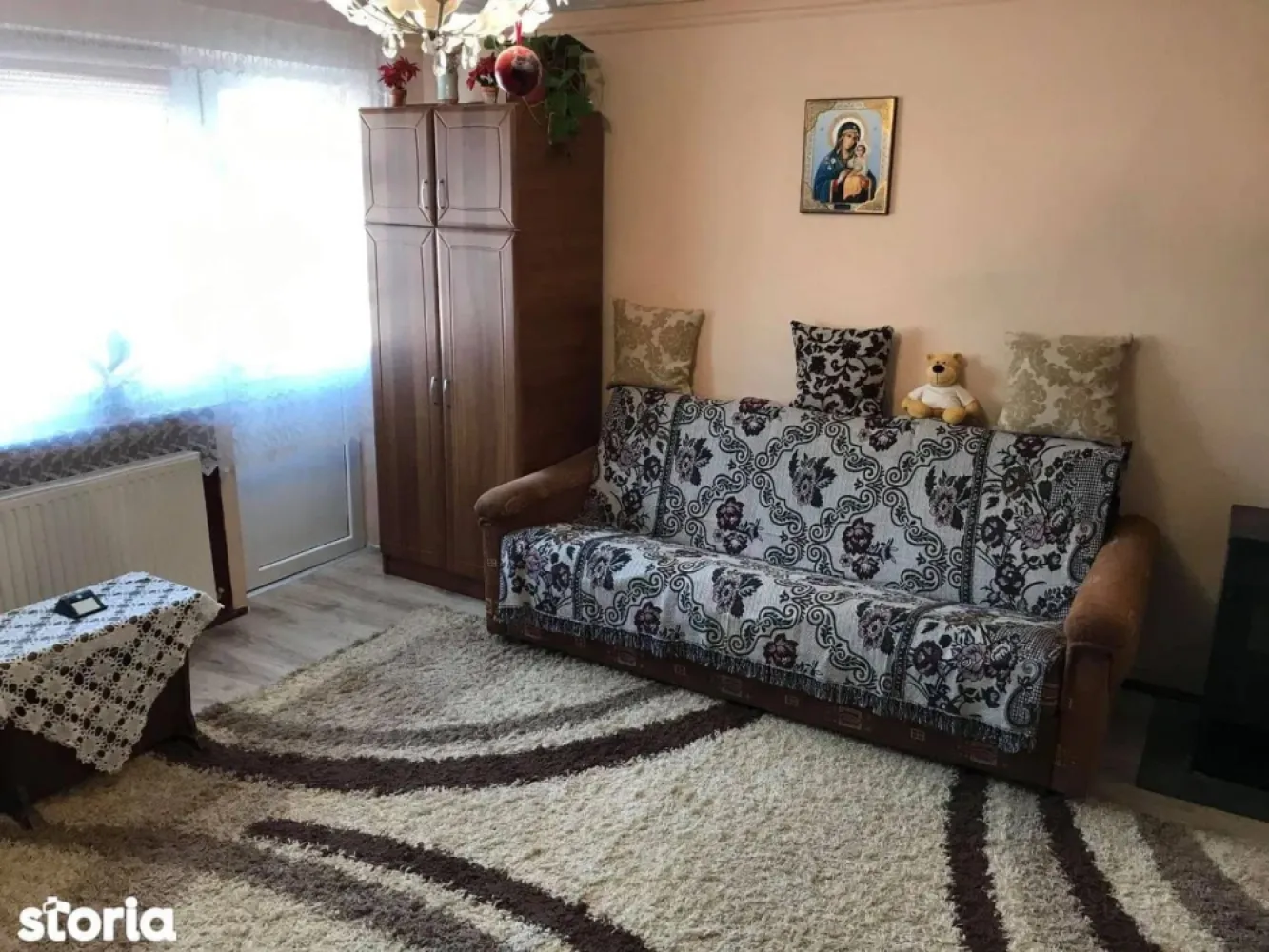 BRASADAS vinde apart 2 cam și gars în casa cu intrare comuna - Agenția imobiliara BRASADAS vinde o garsoniera la parter și un apartament cu doua camere la etaj în casa cu etaj cu intrare comuna. www.brasadas.com. }}