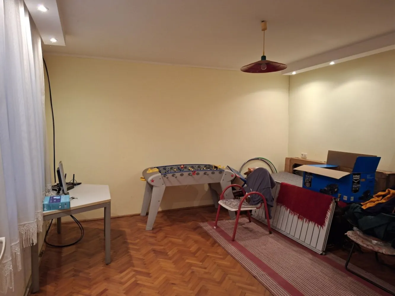 BRASADAS vinde casa individuala 2 cam teren 6 ari Titulescu.