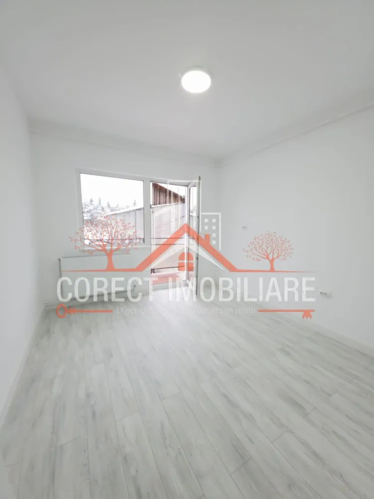 Apartament 2 camere 45.5mp etaj 1 - De vânzare apartament cu 2 camere semidecomandat, situat la etajul 1, str. VALERIA PETER PREDESCU CU LIFT Apartamentul are o suprafață utilă de 45 mp, este bine întreținut și necesită doar mobilare, fiind ideal pentru locuire imediată sau investiție. Compartimentarea este practică și cuprinde: hol de acces dormitor living bucătărie baie balcon Zona este liniștită, cu acces facil către puncte de interes. Pentru mai multe informații sau programarea unei vizionări, mă puteți contacta la nr 07#46#120#231 }}