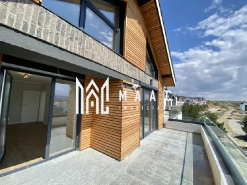 Logo MAAC IMOBILIARE logo