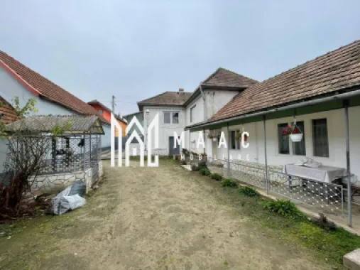 Casă I Teren de 4.500 mp I Anexe I Seica Mare