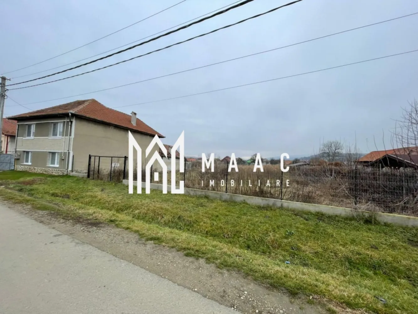 Casă I Teren de 4.500 mp I Anexe I Seica Mare