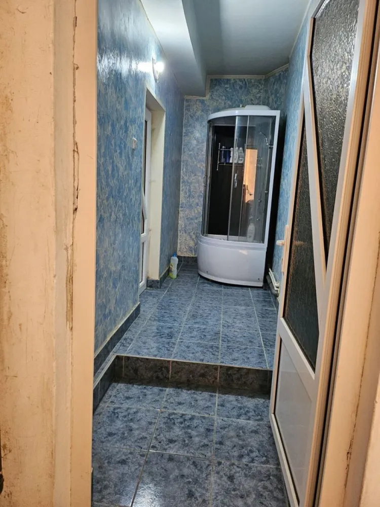 BRASADAS vinde casa individuala zona DARA cu 5 cam si teren 4ari.