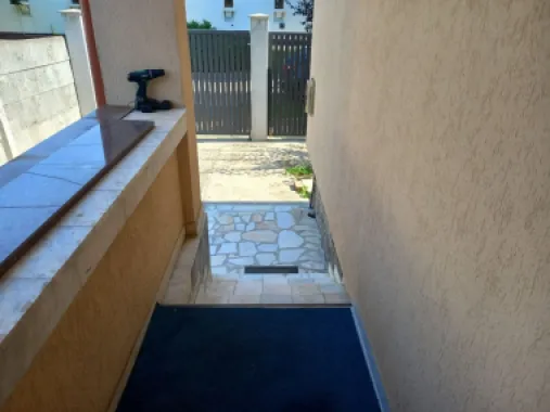 BRASADAS vinde casa in zona TITULESCU cu 5 camere si teren 350mp