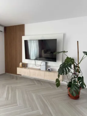 Casa moderna 4 camere 2 bai si curte libera 220 mp pe Calea Cisnadiei