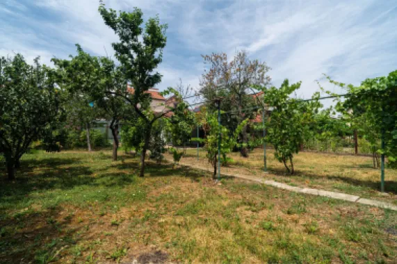 Casa 5 camere - teren 688 mp - Parneava - COMISION 0