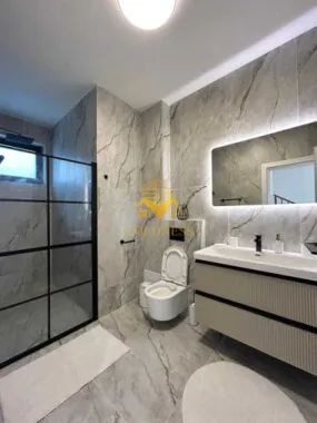 Casa individuala, 4 camere, garaj ,gradina, 3 bai, Popesti zona Baciu