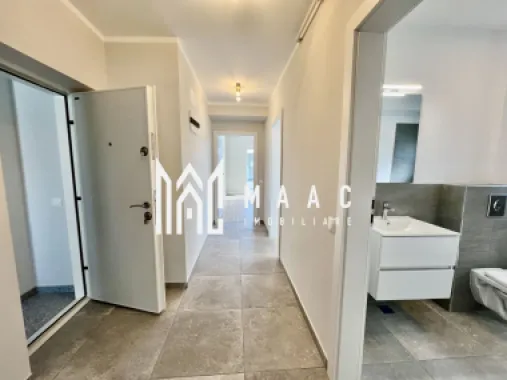 Apartament 4 camere | Balcon | 2 Bai | Parcare