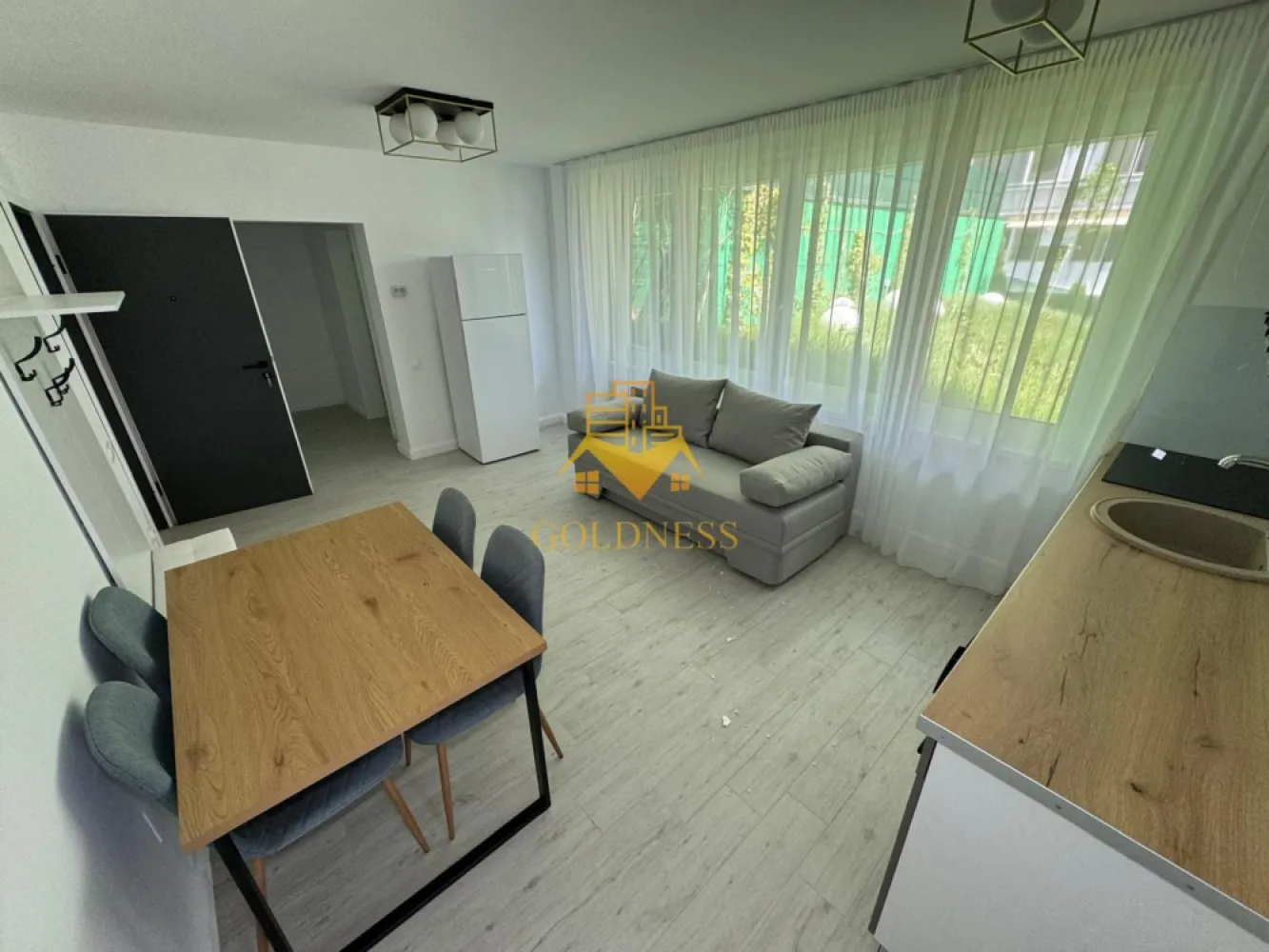 2 camere, modern, 2 bai, Baciu zona Galaxiei, Transylvaniei