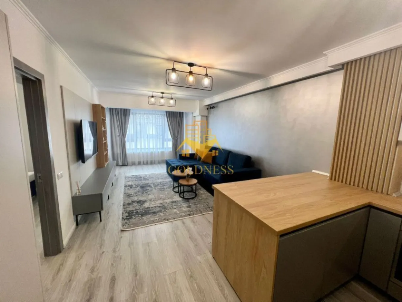 2 camere,modern,garaj, bloc nou zona Centrala, Platinia, Usamv,Motilor