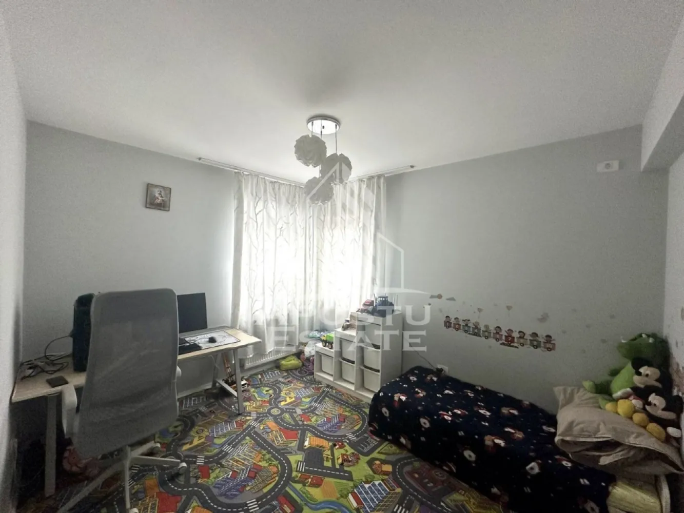 Casa individuala de vanzare cu 5 camere, P+M, zona Braytim, Timisoara