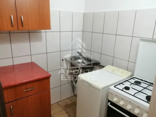 Garsoniera de inchiriat in zona Olimpia Stadion