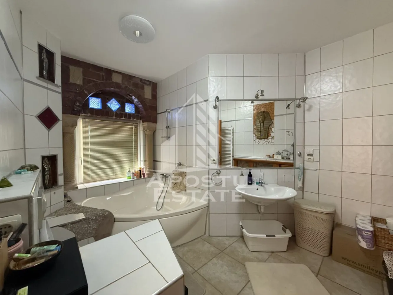 Casa individuala de vanzare cu proiect de extindere, zona Lunei