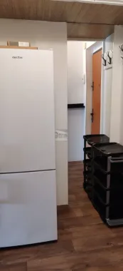 Particular închiriez garsonieră lângă Park Lake