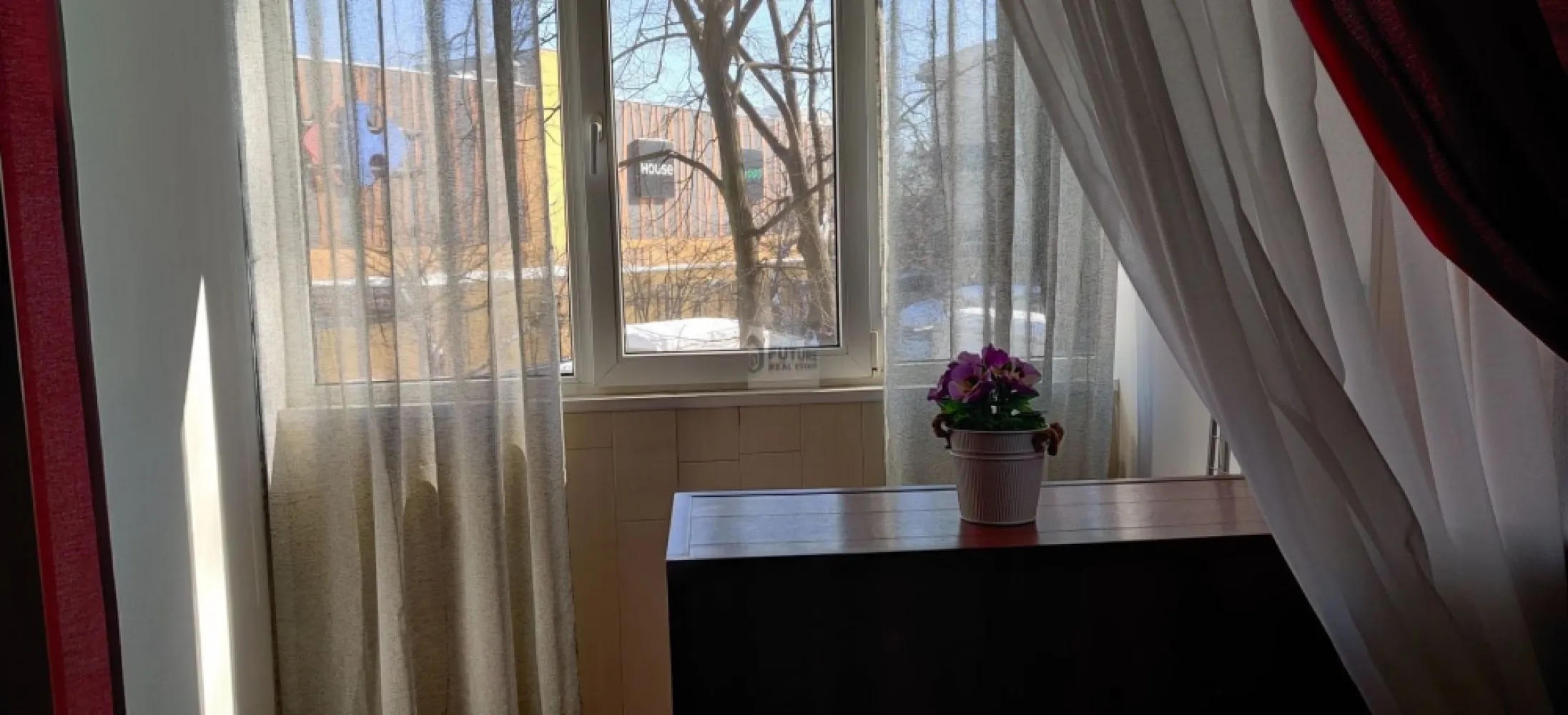 Particular închiriez garsonieră lângă Park Lake