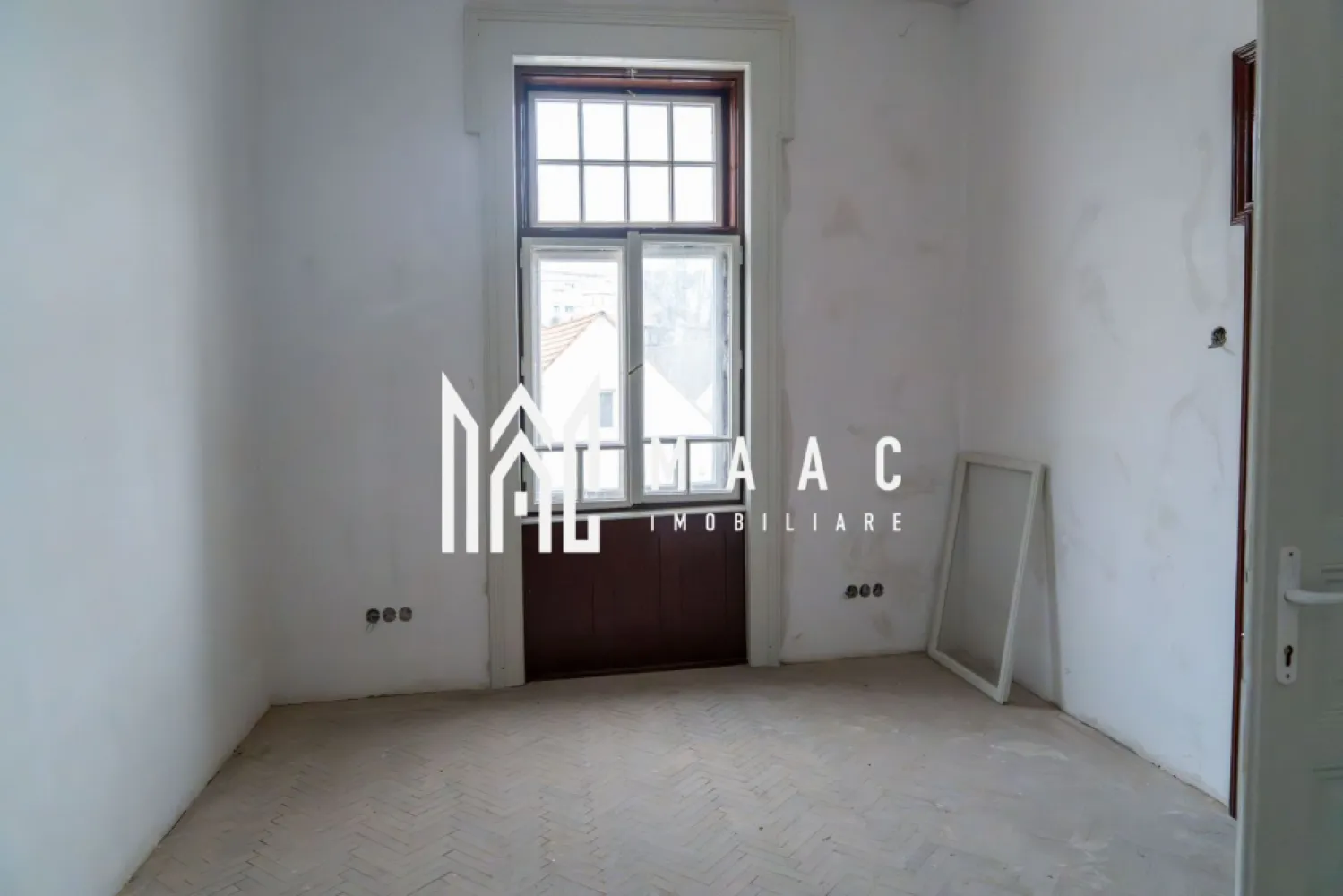 Spatiu comercial/ Birou I 9 camere I 360 mpu I Centru-Agnita