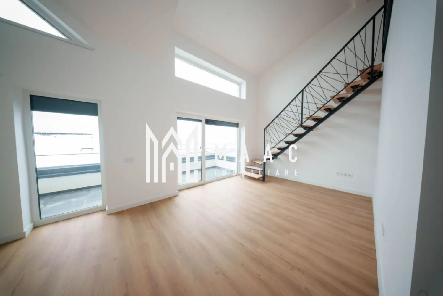 Penthouse 4 camere | Izolație cu vată bazaltică | 100 MP