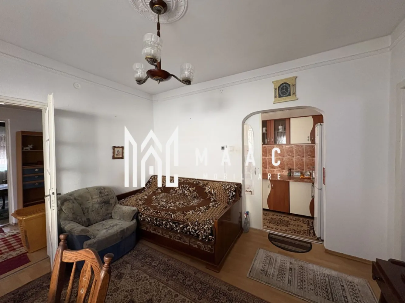 Casă 3 camere de vânzare | Lupeni, Sibiu | garaj, pivniță