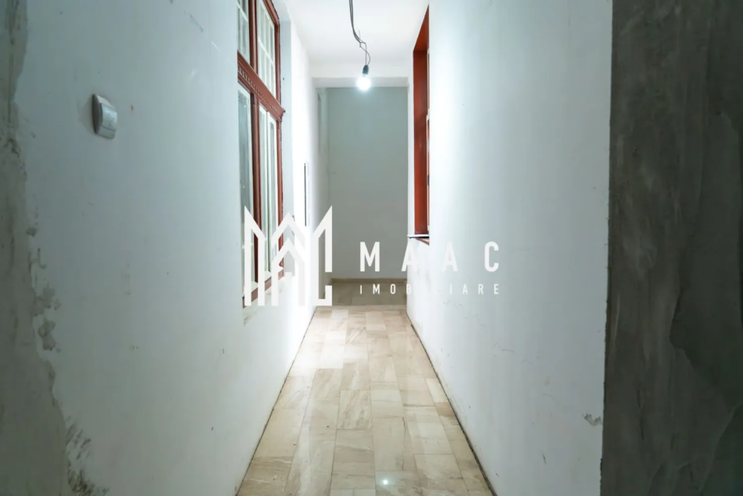 Spatiu comercial/ Birou I 9 camere I 360 mpu I Centru-Agnita