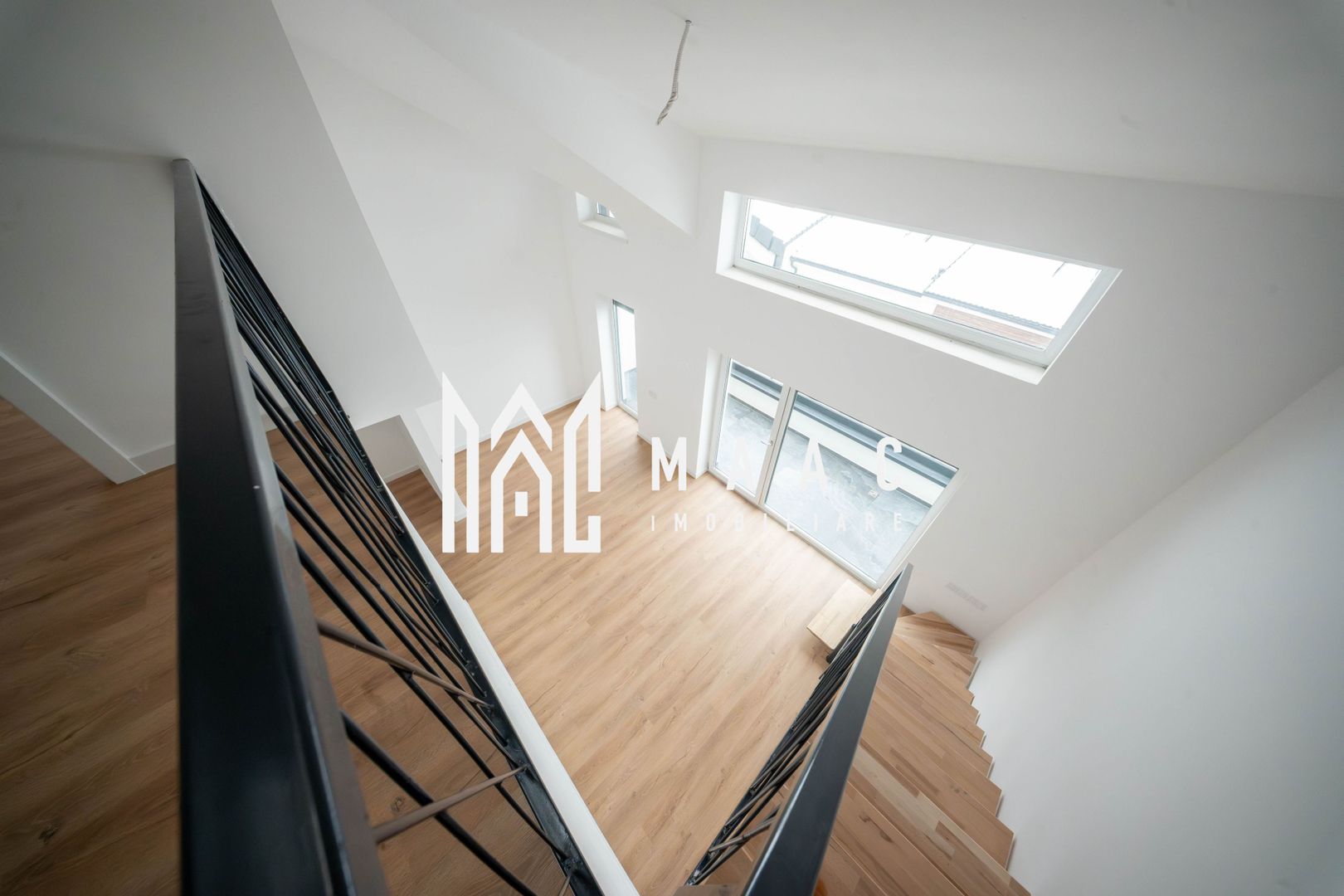 Penthouse 96 MP | 4 camere | Locuință modernă