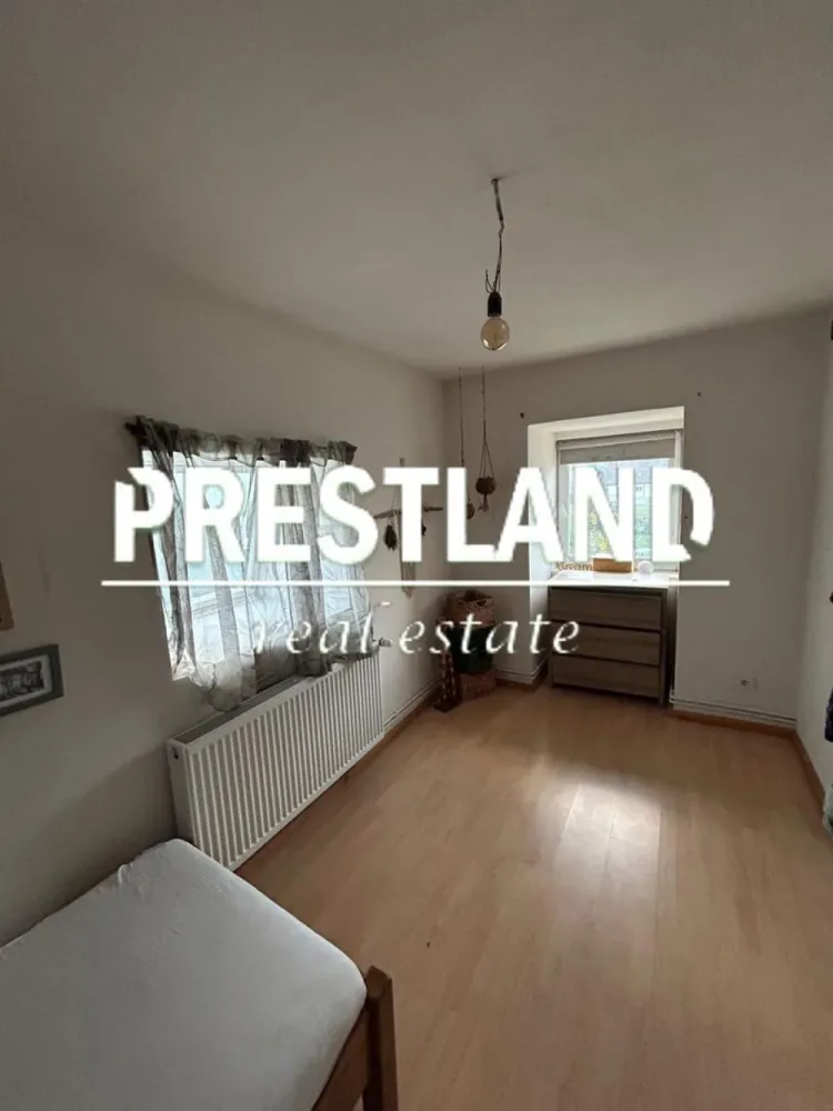 Pet Frendy !! Casa E+P+E în Viile Sibiului !!