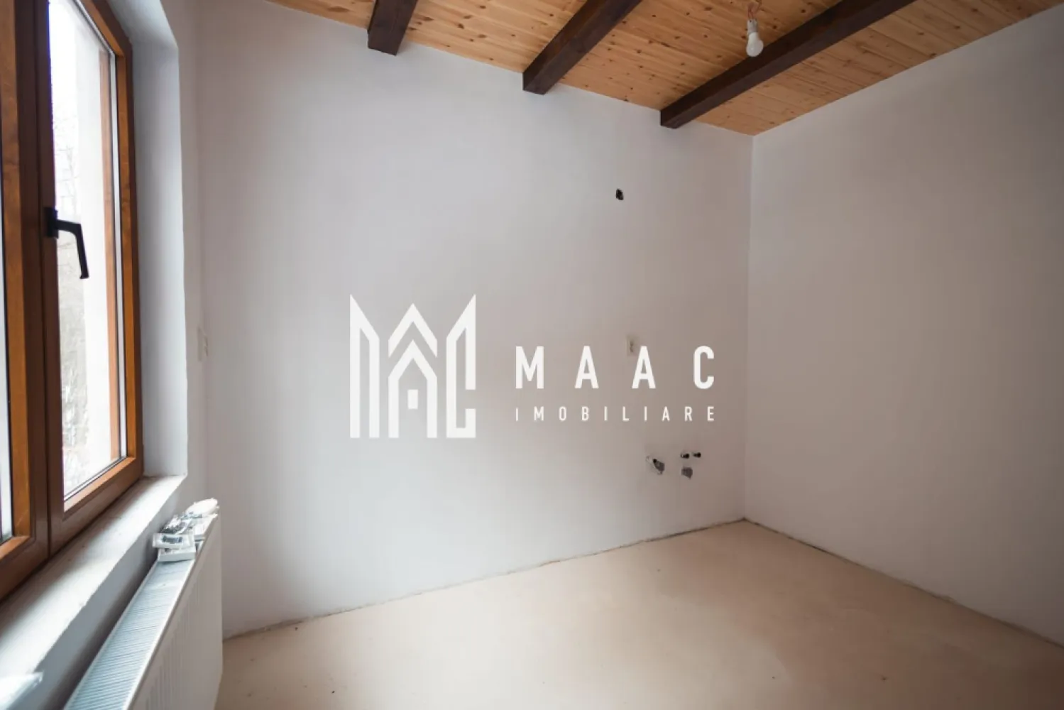 Duplex Deosebit | 172 MPU | 7 camere| Curte | Tocile | Peisaj Superb