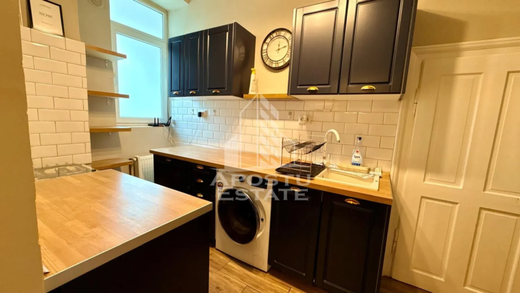 Apartament cu 3 camere de inchiriat, Zona Elisabetin