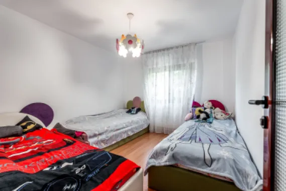 Apartament 4 camere – Micalaca, Arad – Etaj 2