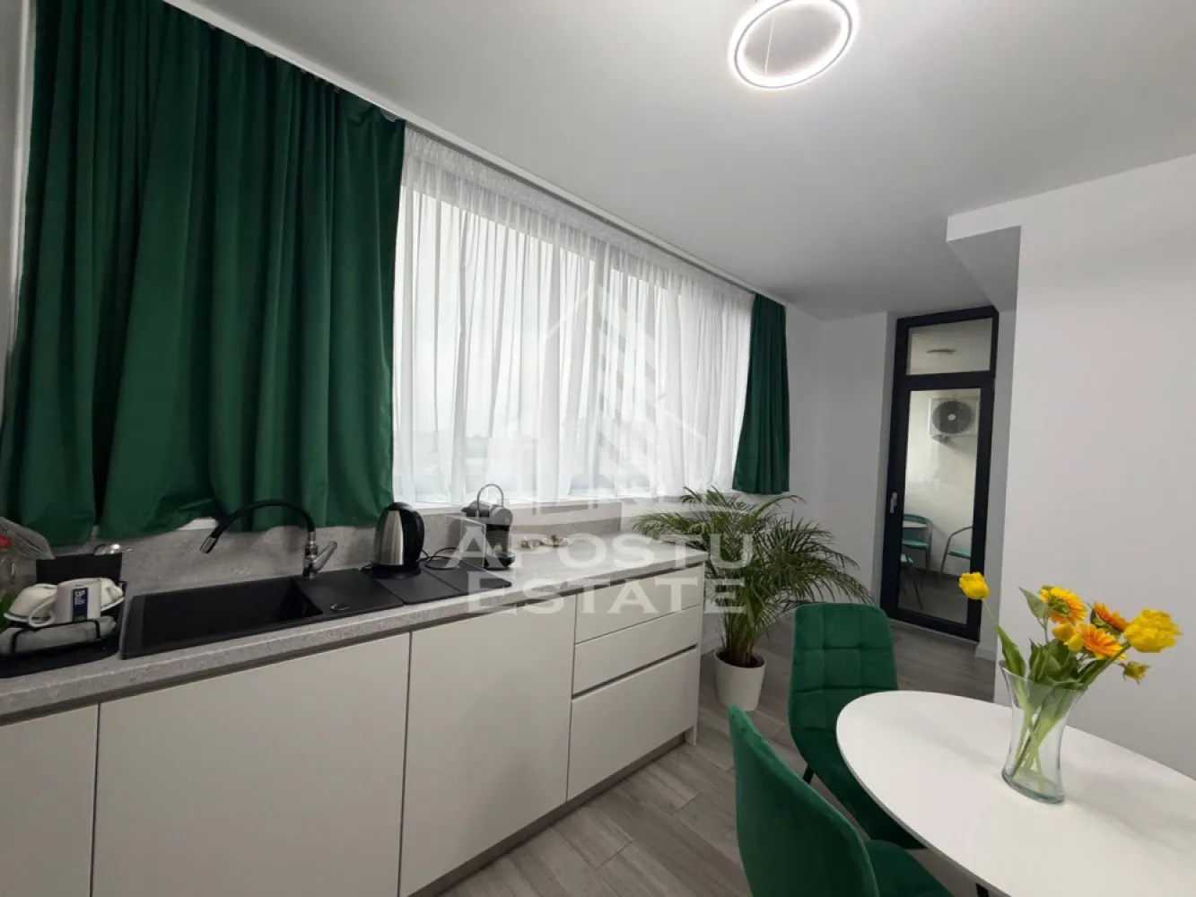 Apartament de vânzare cu 2 camere, X-City Tower,Torontalului,Timișoara
