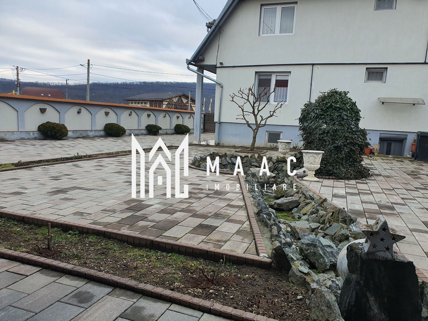 Proprietate cu 2 case | 540 mp utili | Teren 1000 mp | Tălmaciu