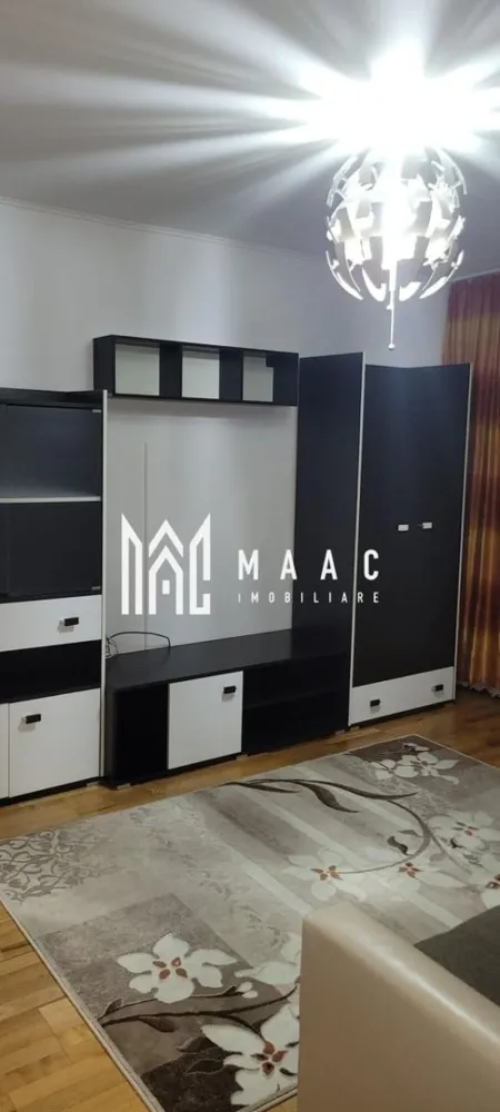 Apartament 2 camere | Balcon | Pivnita | Str Miraslăului - MAAC Imobiliare vă propune spre vânzare un apartament 2 camere în Sibiu, situat pe Strada Miraslăului, la etajul 4, ideal pentru locuit sau investiție imobiliară. Dacă ești în căutarea unui apartament de vânzare în Sibiu, bine poziționat, complet mobilat și pregătit pentru mutare sau închiriere imediată, această proprietate merită atenția ta. Localizare – Sibiu, Str. Miraslăului Zonă cu acces rapid la magazine, supermarket, școli Stație de autobuz în apropiere Conectare rapidă către centrul orașului Cartier căutat pentru închiriere Detalii apartament: Suprafață utilă: 38 mp + balcon Compartimentare: semidecomandat Etaj 4 Balcon Pivniță inclusă Centrală termică proprie Costuri reduse de întreținere Se vinde complet mobilat și utilat Apartamentul se predă exact ca în poze, fiind potrivit pentru: apartament pentru închiriere în Sibiu investiție sigură locuință pentru cuplu sau persoană singură Datorită poziției și prețului competitiv, acest apartament 2 camere Sibiu are potențial ridicat de valorificare pe piața imobiliară. Pentru mai multe detalii precizati telefonic ca ati vazut anuntul cu ID: CP2936908 }}