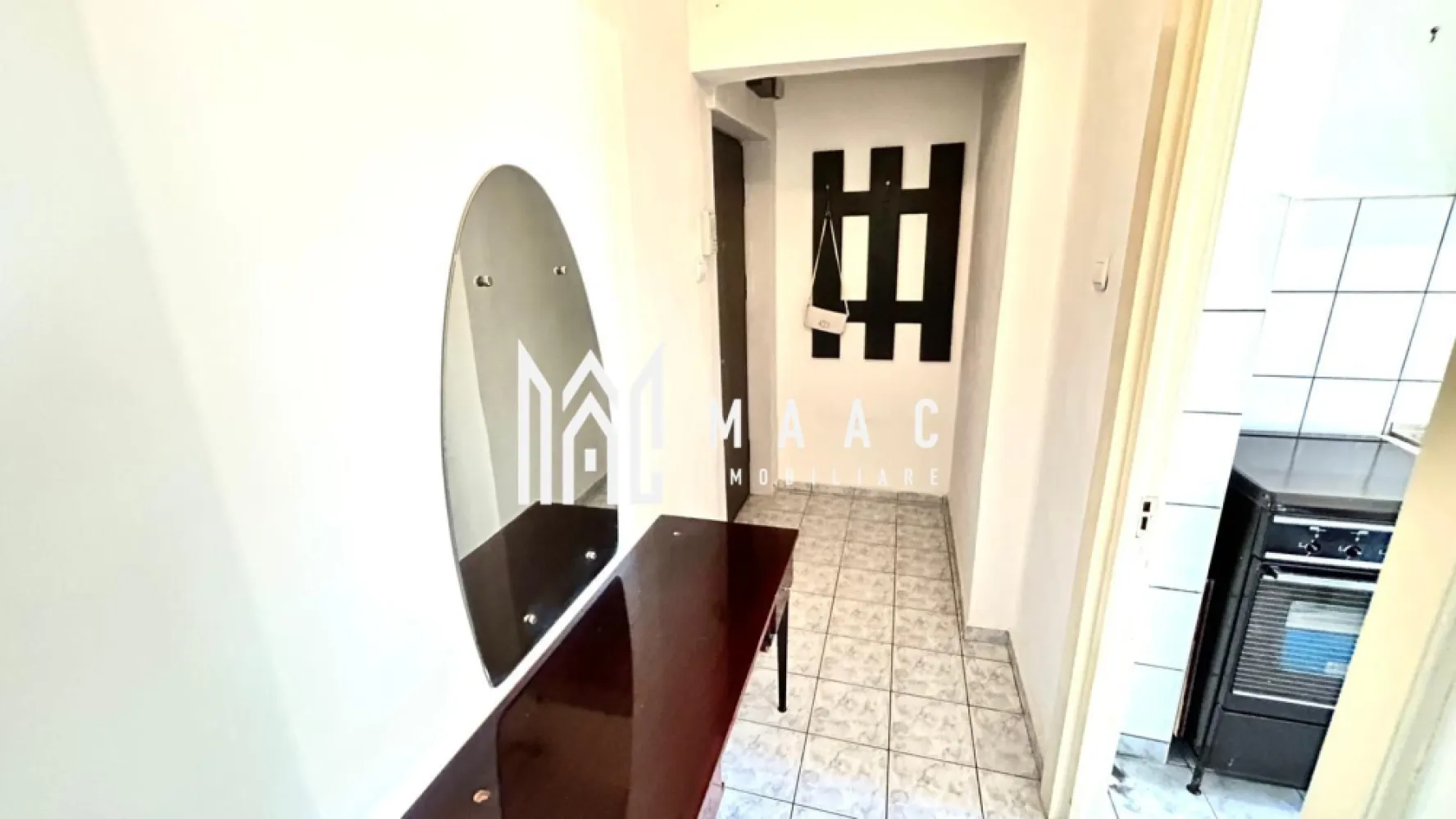 Apartament 3 camere | Bucatarie Separata | Balcon închis | Cedonia