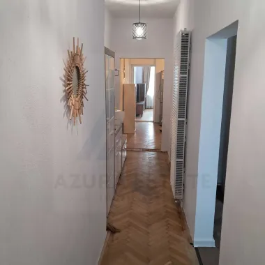 Apartament 2 camere decomandat 71 mp utili etaj 1 in zona Centrala