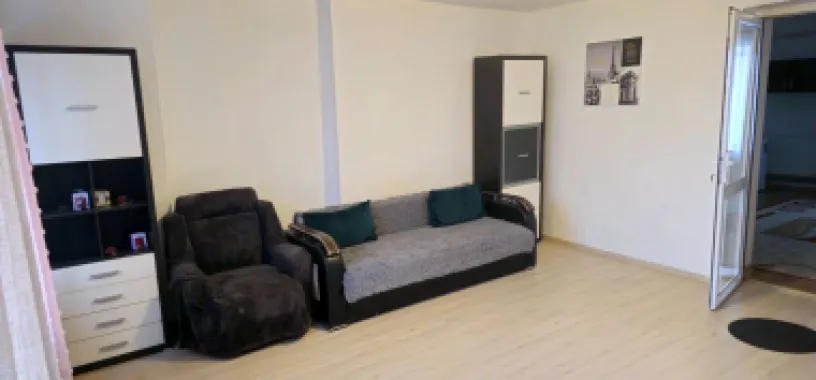 Apartament cu 2 camere, la casa - zona centrala -