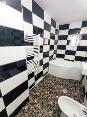 Vanzare - 2 camere decomandate - Siderurgistilor Vest- Doja