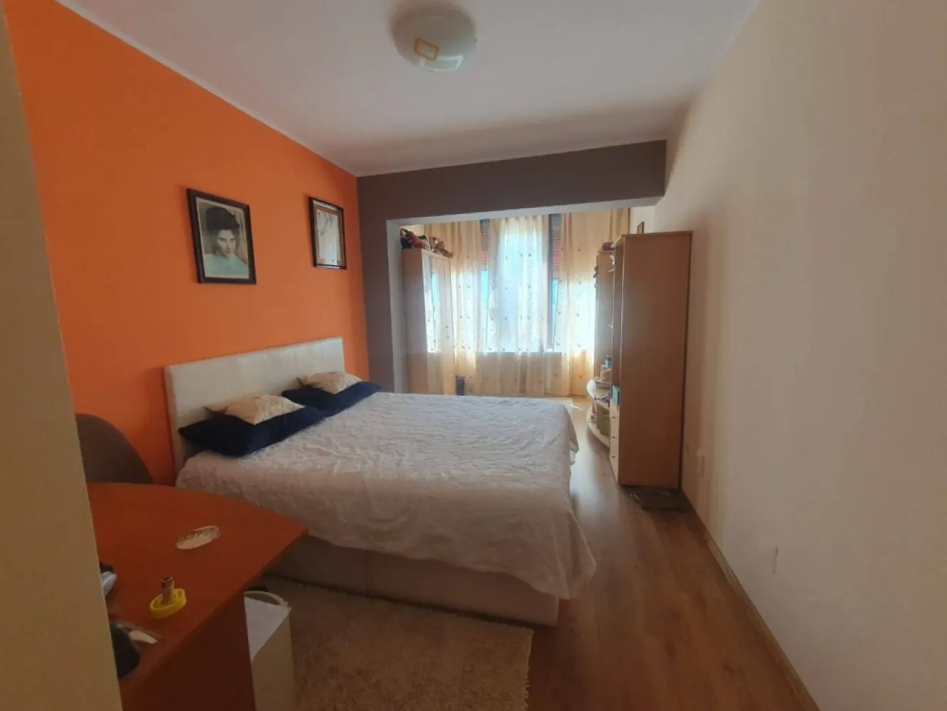 De vanzare – Apartament 3 camere | Complex Vega, Strada Tecuci, Galati