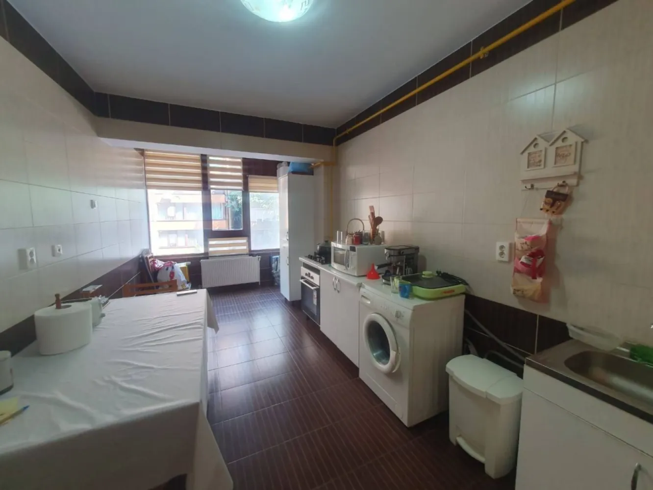 De vanzare – Apartament 3 camere | Complex Vega, Strada Tecuci, Galati