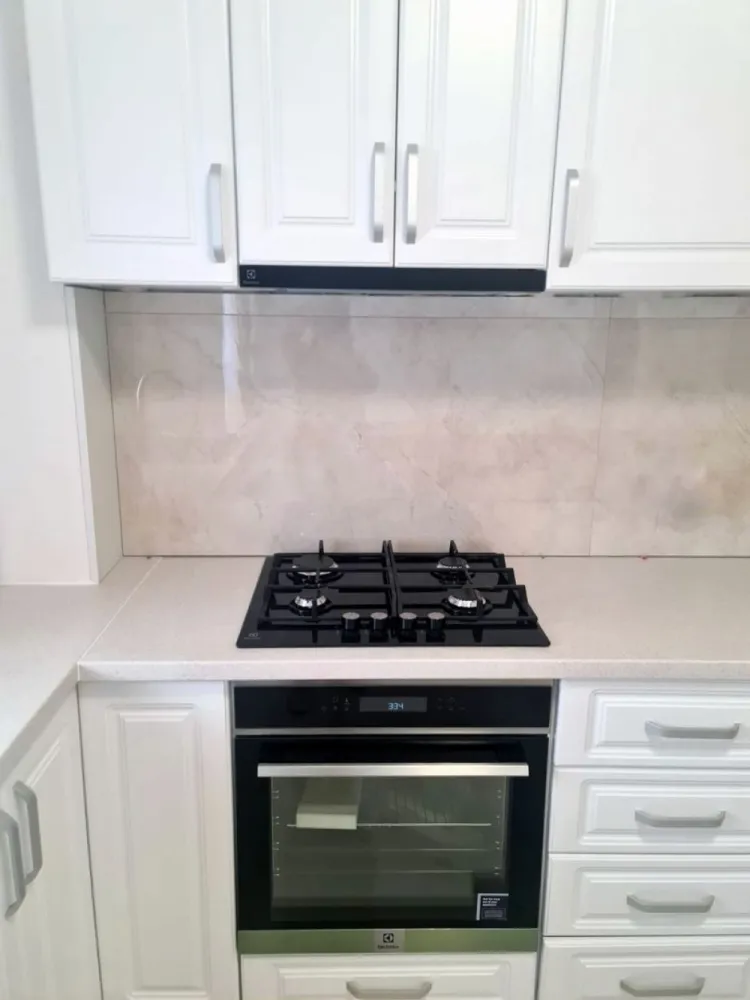 Apartament modern de închiriat în ansamblul Roka Concept, Micro 17