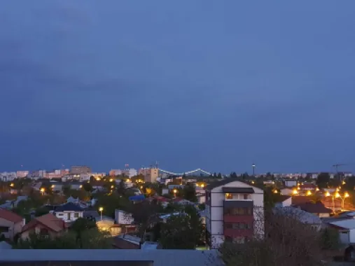 Inchiriere apartament 2 camere,lux, mobilat, loc de joaca si barbeque