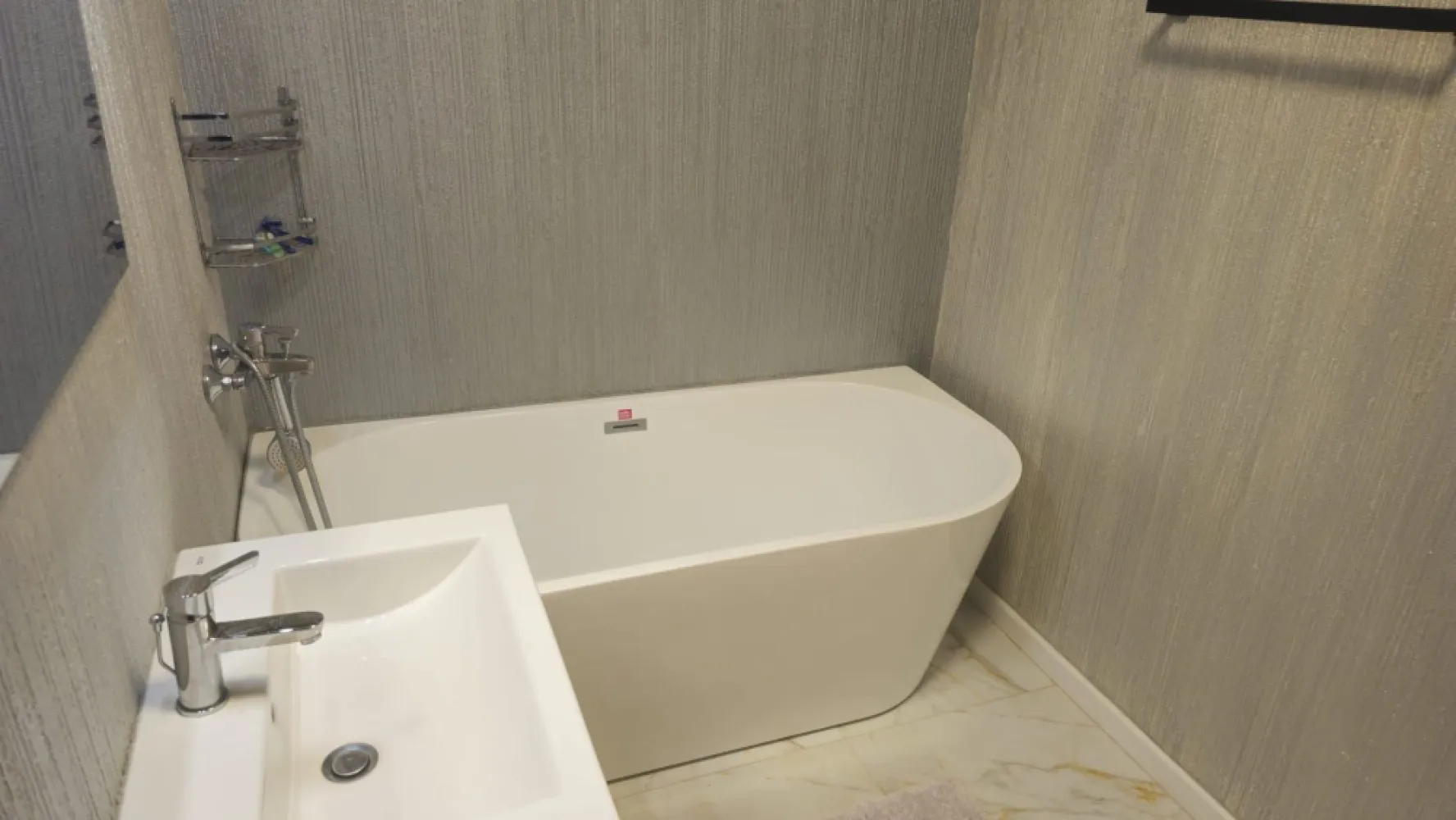 Apartament 2 camere Central Park, etaj 1, finisaje premium