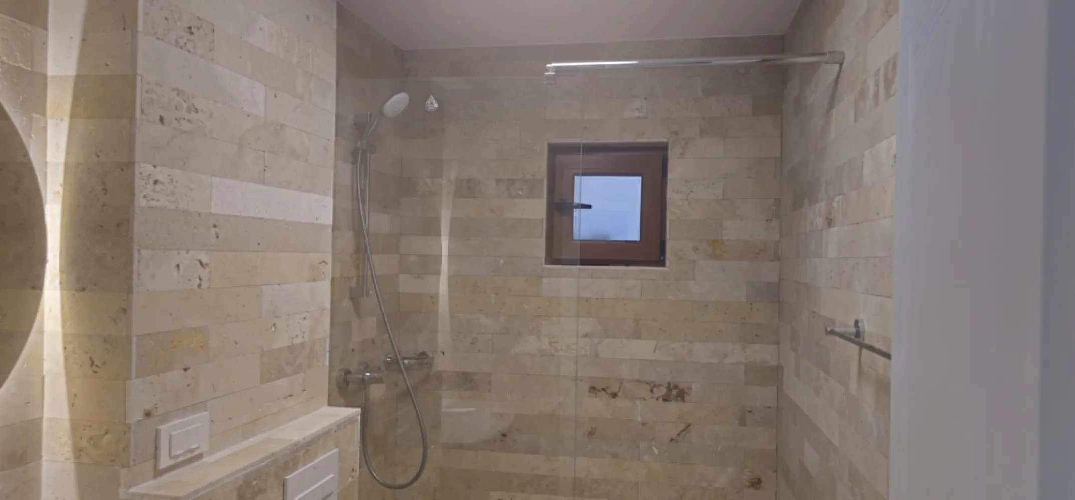 Exclusivitate - Apartament 3 camere, 92 mp - Faleza Dunarii, COMISION 0%