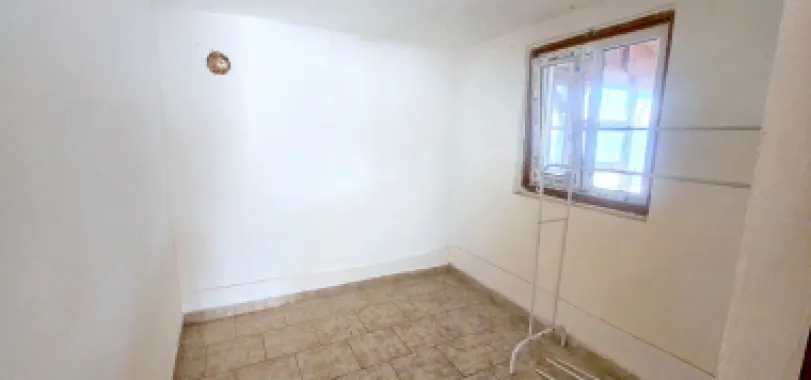 Casa individuala + 900 mp teren proprietate -Sendreni, jud. Galati