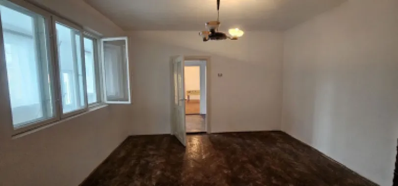 Casa din caramida – Zona Centrala, Parc CFR – Pret 170.000 EUR