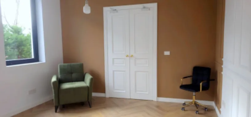 Casă renovată integral – ideală pentru birou/cabinet, sediu de firma