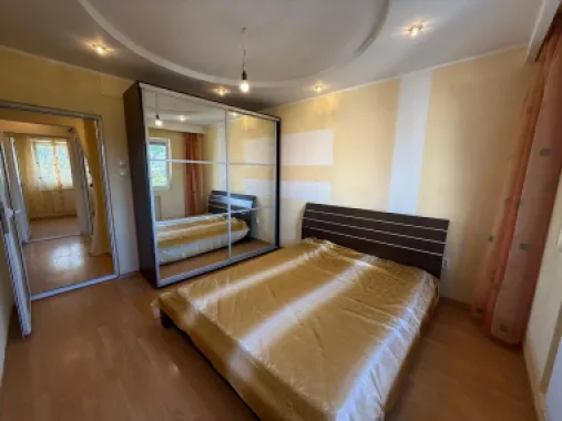 Apartament decomandat - 3 Camere - Mazepa 1 - 74.900 Euro