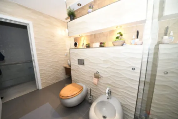 De vanzare – In exclusivitate, Vila in Brates Lake