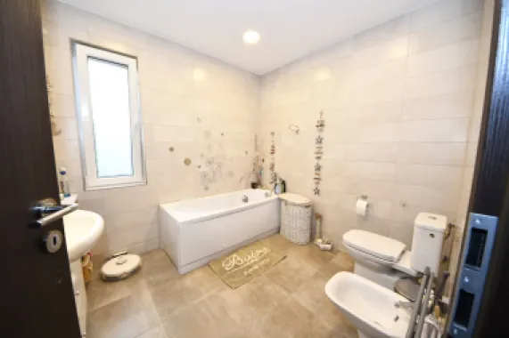 Casa moderna, constructie 2019 – Sat Costi, la 5 minute de Galati