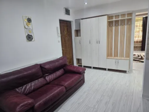 Apartament 3 camere de inchiriat - Tiglina 2, parter, 60 mp