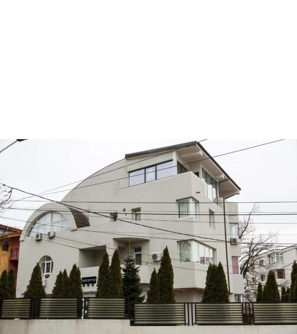 Vanzare - imobil cu posibilitati de investitie multiple - Mazepa 2