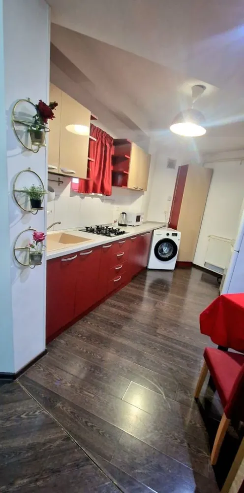 Vanzare - imobil cu posibilitati de investitie multiple - Mazepa 2